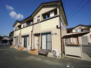 ヴィラ大岩壱番館・弐番館の物件外観写真